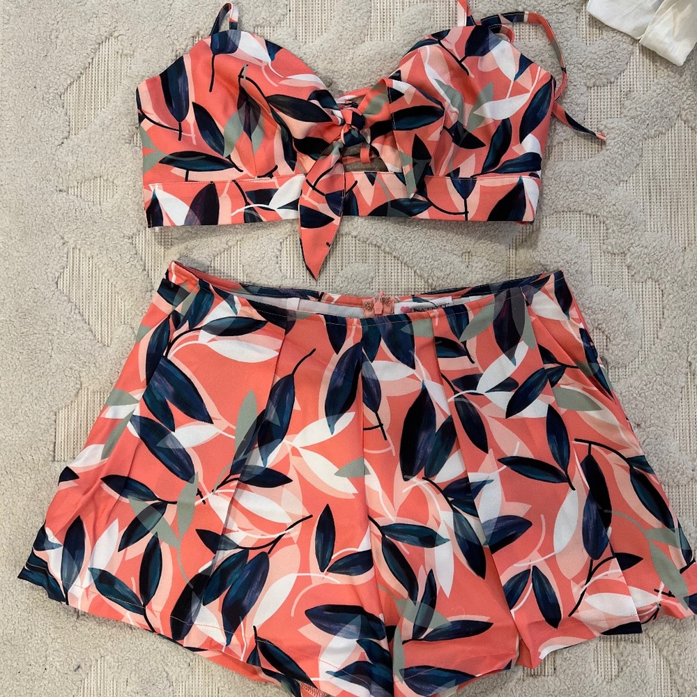 Two Piece Set
